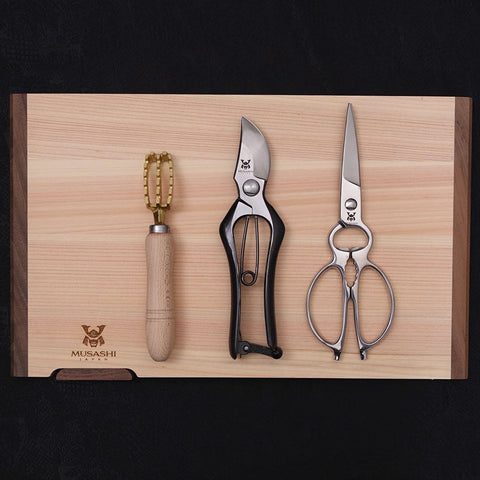 ACCESSORIES