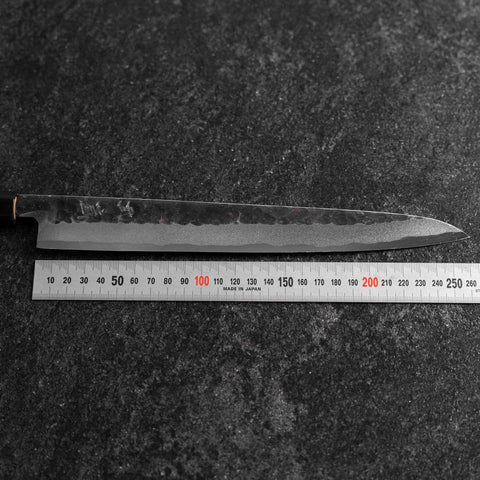 Yanagiba Blue Steel #2 Kurouchi Tsuchime Mango de Magnolia 270mm